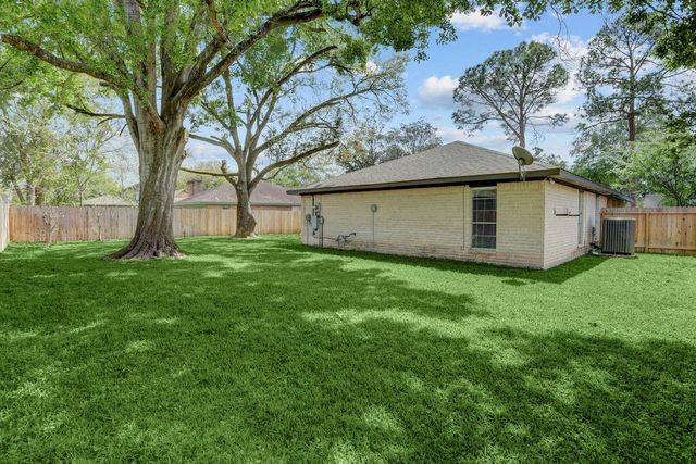 8822 Covent Garden Street, Houston, TX 77031