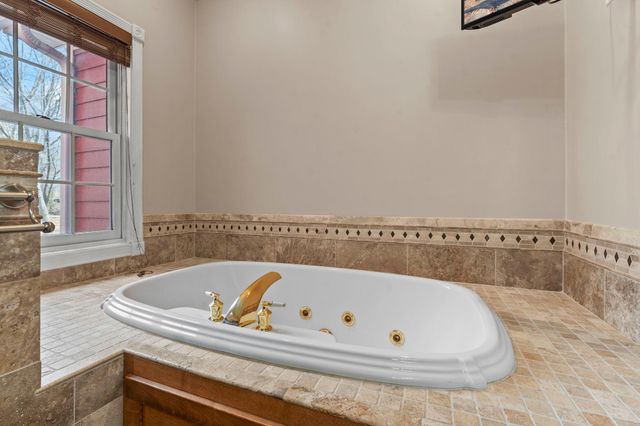 26190 Hale Court, Wyoming, MN 55092