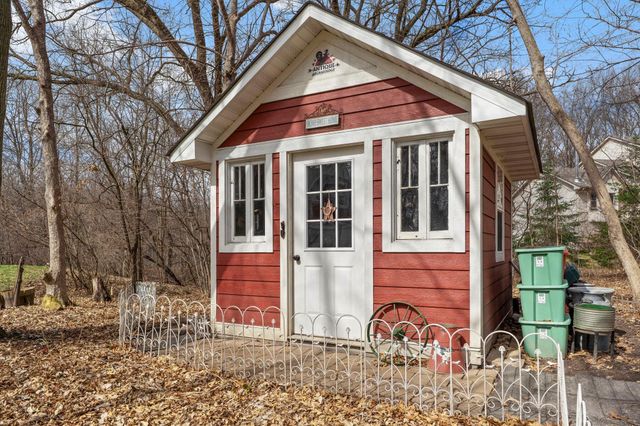 26190 Hale Court, Wyoming, MN 55092