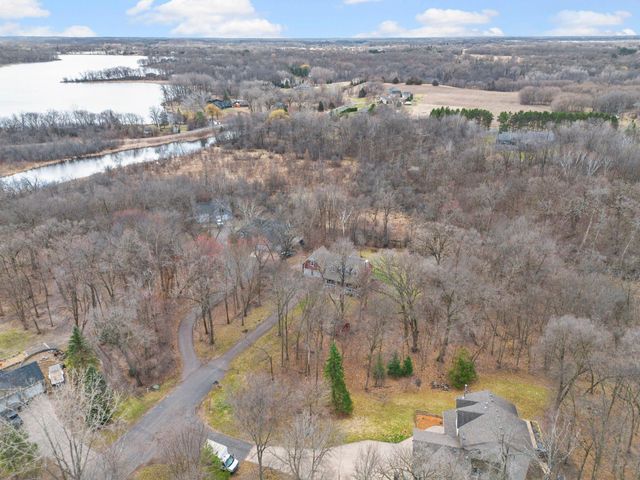 26190 Hale Court, Wyoming, MN 55092