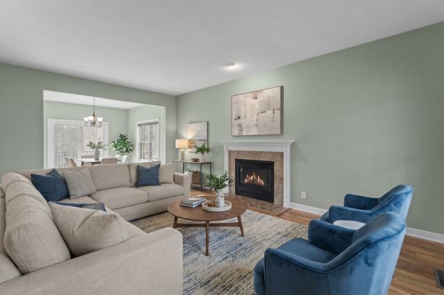 26190 Hale Court, Wyoming, MN 55092