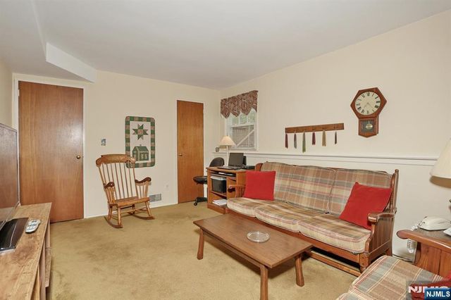 222 Merritt Drive, Oradell, NJ 07649