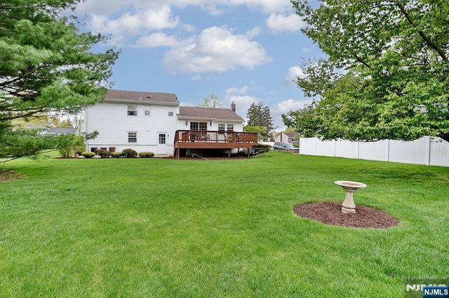222 Merritt Drive, Oradell, NJ 07649