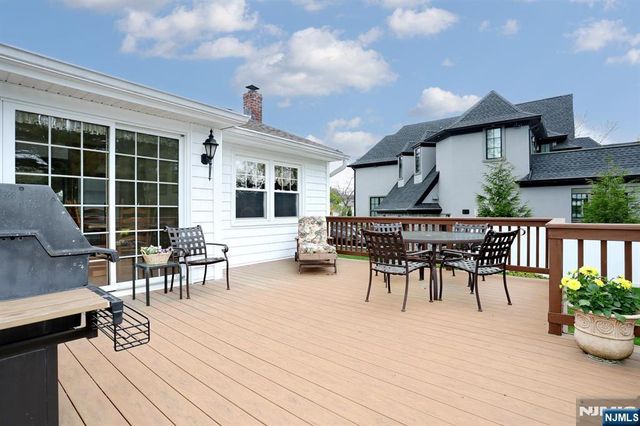 222 Merritt Drive, Oradell, NJ 07649