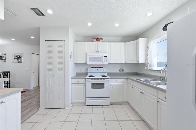 4044 S SALFORD BOULEVARD, North Port, FL 34287
