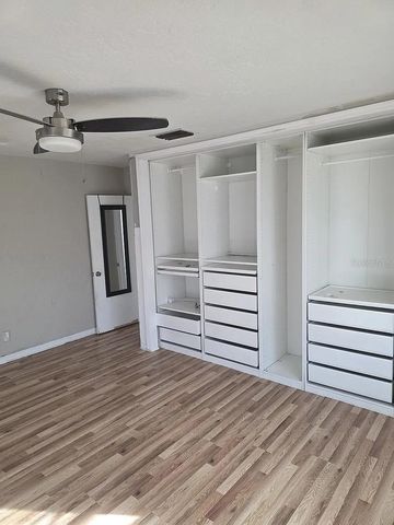 622 MYRTLE WAY S, St Petersburg, FL 33703