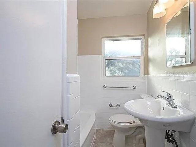 622 MYRTLE WAY S, St Petersburg, FL 33703