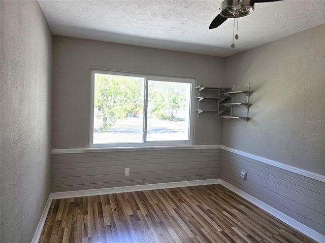 622 MYRTLE WAY S, St Petersburg, FL 33703