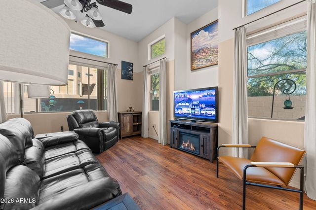 10 NORTHRIDGE Circle 10, Wickenburg, AZ 85390