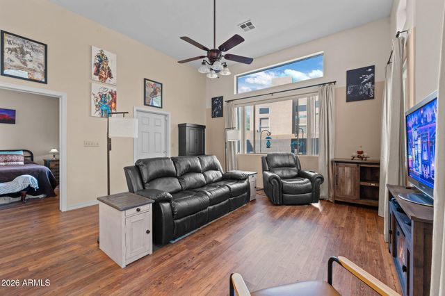 10 NORTHRIDGE Circle 10, Wickenburg, AZ 85390