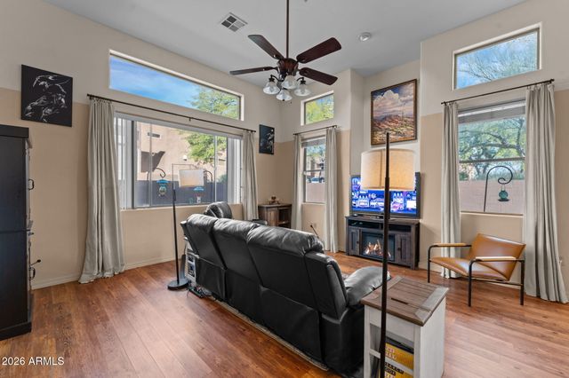 10 NORTHRIDGE Circle 10, Wickenburg, AZ 85390