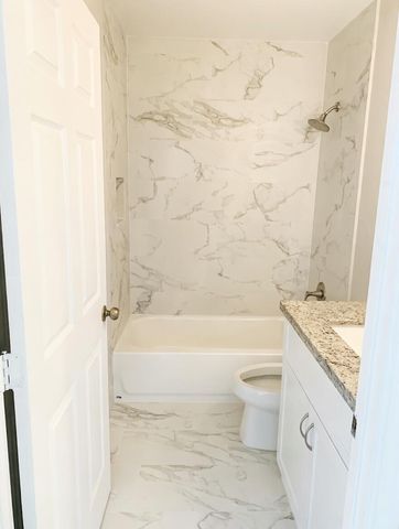 20971 Via Azalea 2, Boca Raton, FL 33428