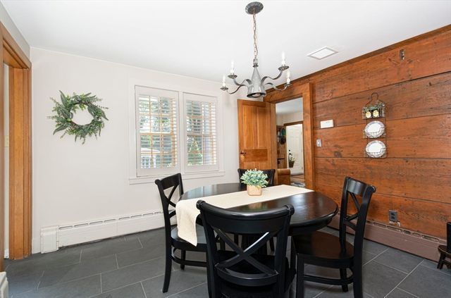 99 W Main St, Westborough, MA 01581