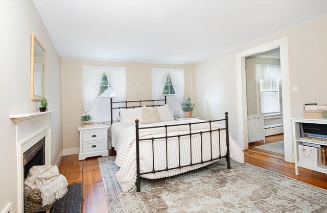 99 W Main St, Westborough, MA 01581
