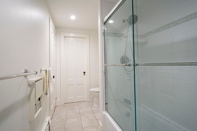 99 W Main St, Westborough, MA 01581
