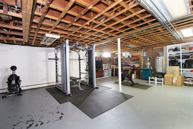 99 W Main St, Westborough, MA 01581