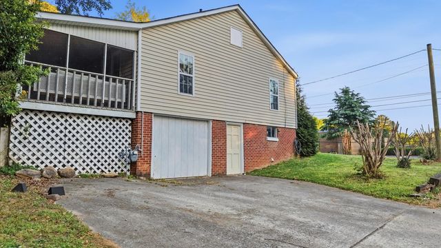 720 Vernon Avenue, Dalton, GA 30720