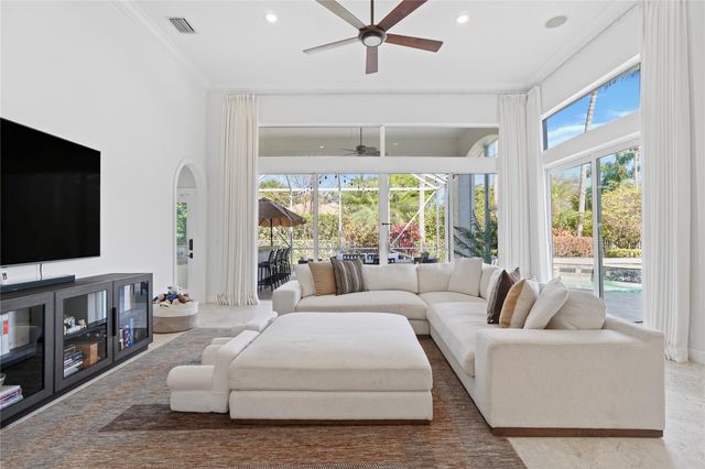 6757 NW 101st Terrace, Parkland, FL 33076