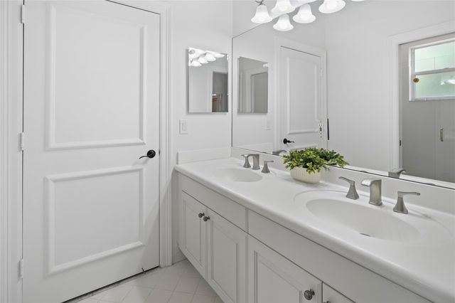 6757 NW 101st Terrace, Parkland, FL 33076