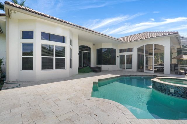 6757 NW 101st Terrace, Parkland, FL 33076