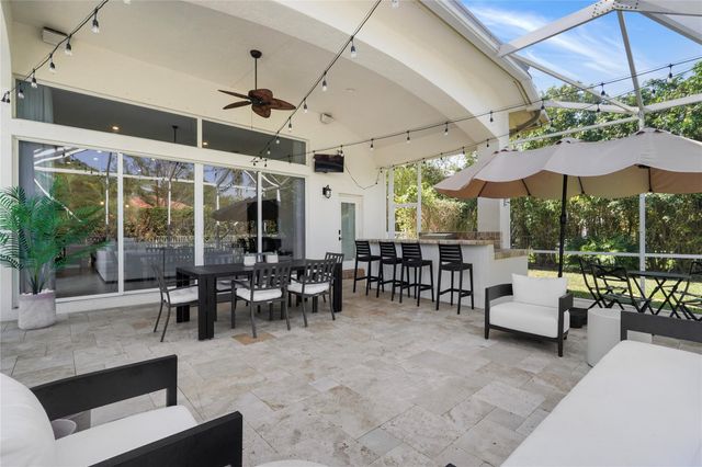 6757 NW 101st Terrace, Parkland, FL 33076