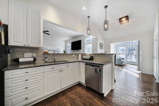 109 Swift Creek Lane, Mooresville, NC 28115