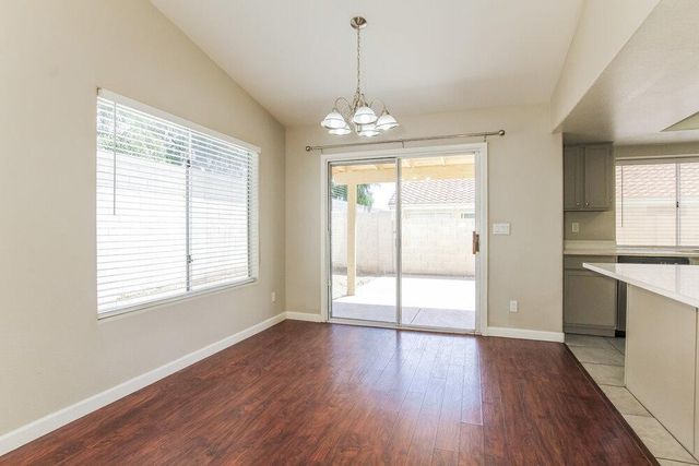 7045 N 28th Avenue, Phoenix, AZ 85051