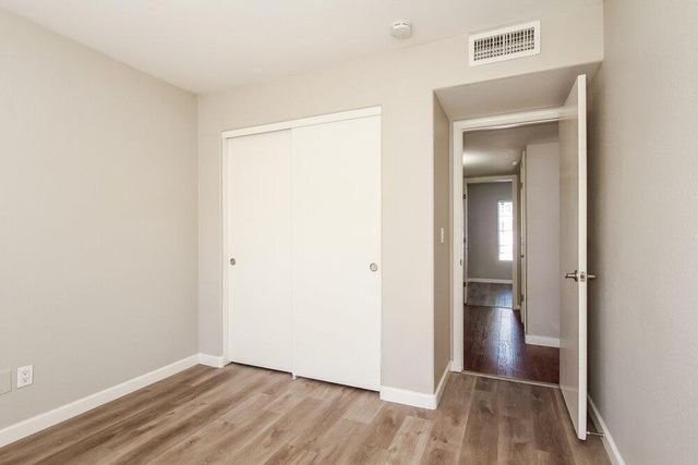 7045 N 28th Avenue, Phoenix, AZ 85051