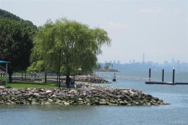 450 Broadway, Dobbs Ferry, NY 10522