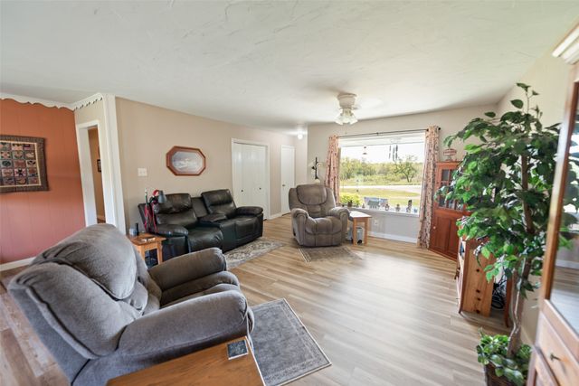 6963 FM 1377, Blue Ridge, TX 75424