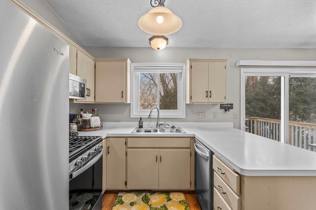 533 Innsbruck Drive, Chaska, MN 55318