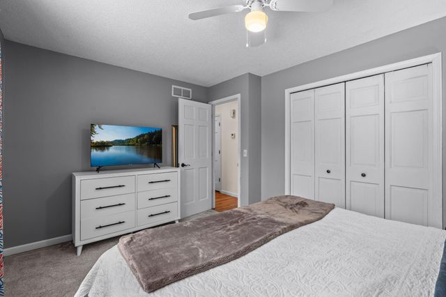 533 Innsbruck Drive, Chaska, MN 55318