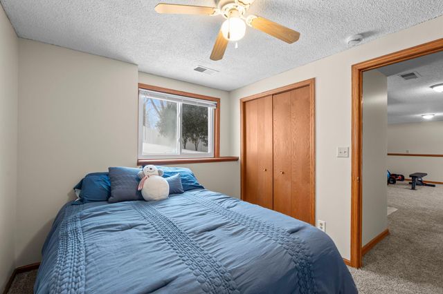 533 Innsbruck Drive, Chaska, MN 55318