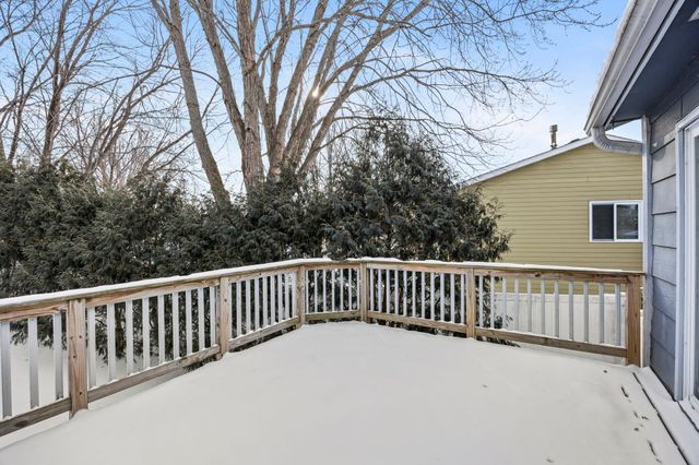 533 Innsbruck Drive, Chaska, MN 55318