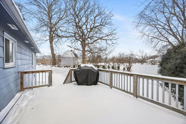 533 Innsbruck Drive, Chaska, MN 55318