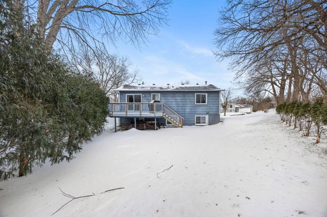 533 Innsbruck Drive, Chaska, MN 55318