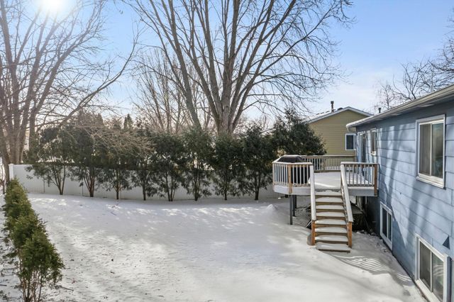 533 Innsbruck Drive, Chaska, MN 55318