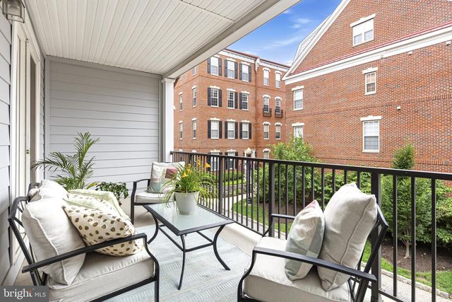 606 ADMIRALS WAY, Philadelphia, PA 19146