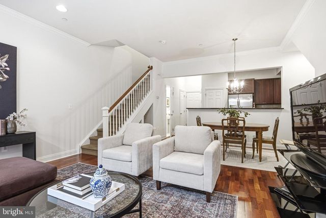 606 ADMIRALS WAY, Philadelphia, PA 19146