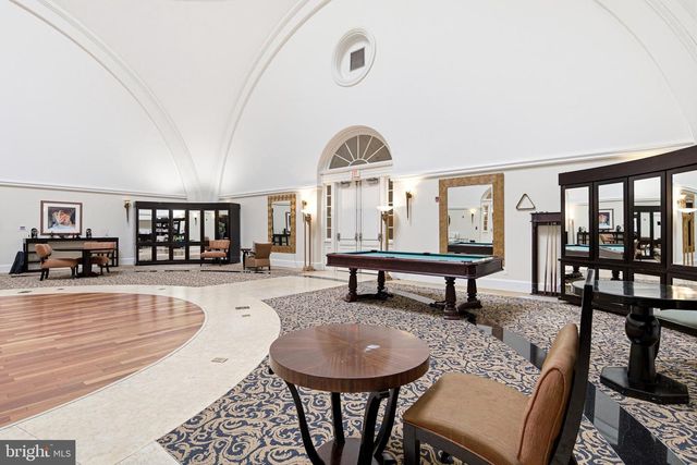 606 ADMIRALS WAY, Philadelphia, PA 19146
