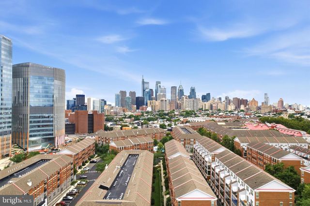 606 ADMIRALS WAY, Philadelphia, PA 19146