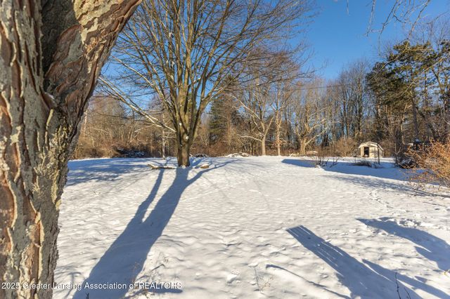 12615 Kruger Lane, Dewitt, MI 48820