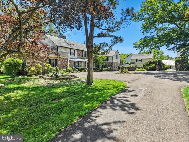 1194 STREET RD, New Hope, PA 18938