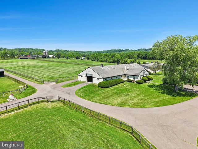 1194 STREET RD, New Hope, PA 18938