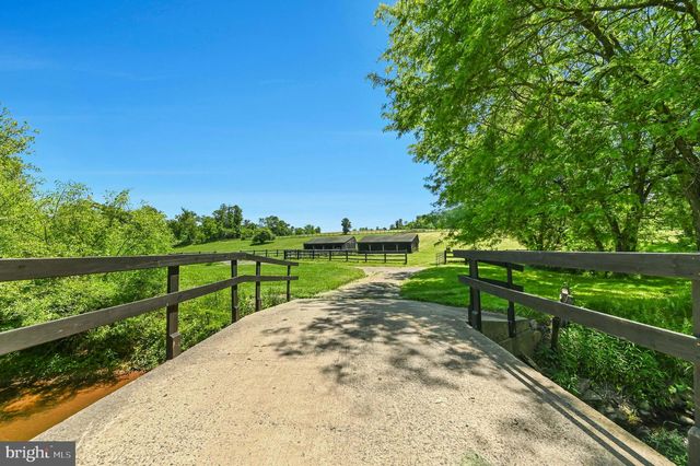 1194 STREET RD, New Hope, PA 18938