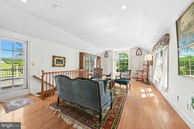 1194 STREET RD, New Hope, PA 18938