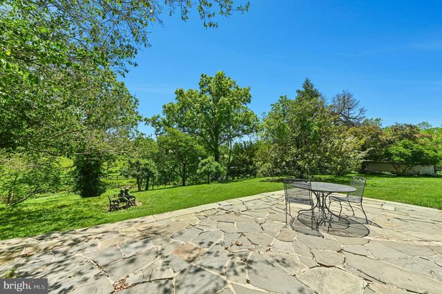 1194 STREET RD, New Hope, PA 18938