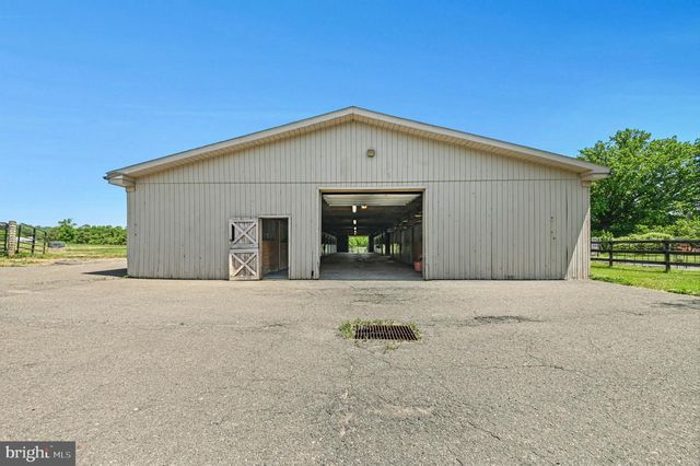 1194 STREET RD, New Hope, PA 18938