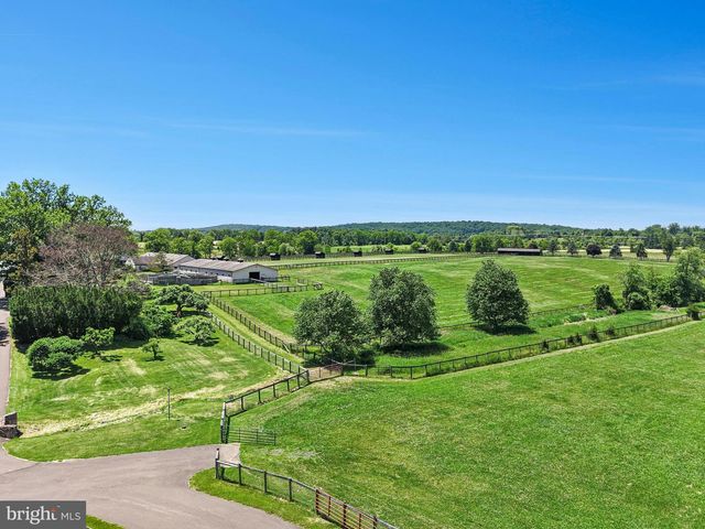 1194 STREET RD, New Hope, PA 18938