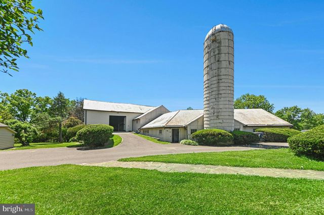 1194 STREET RD, New Hope, PA 18938